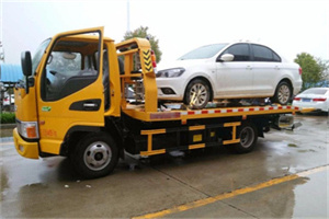含山附近拖车救援24小时服务热线